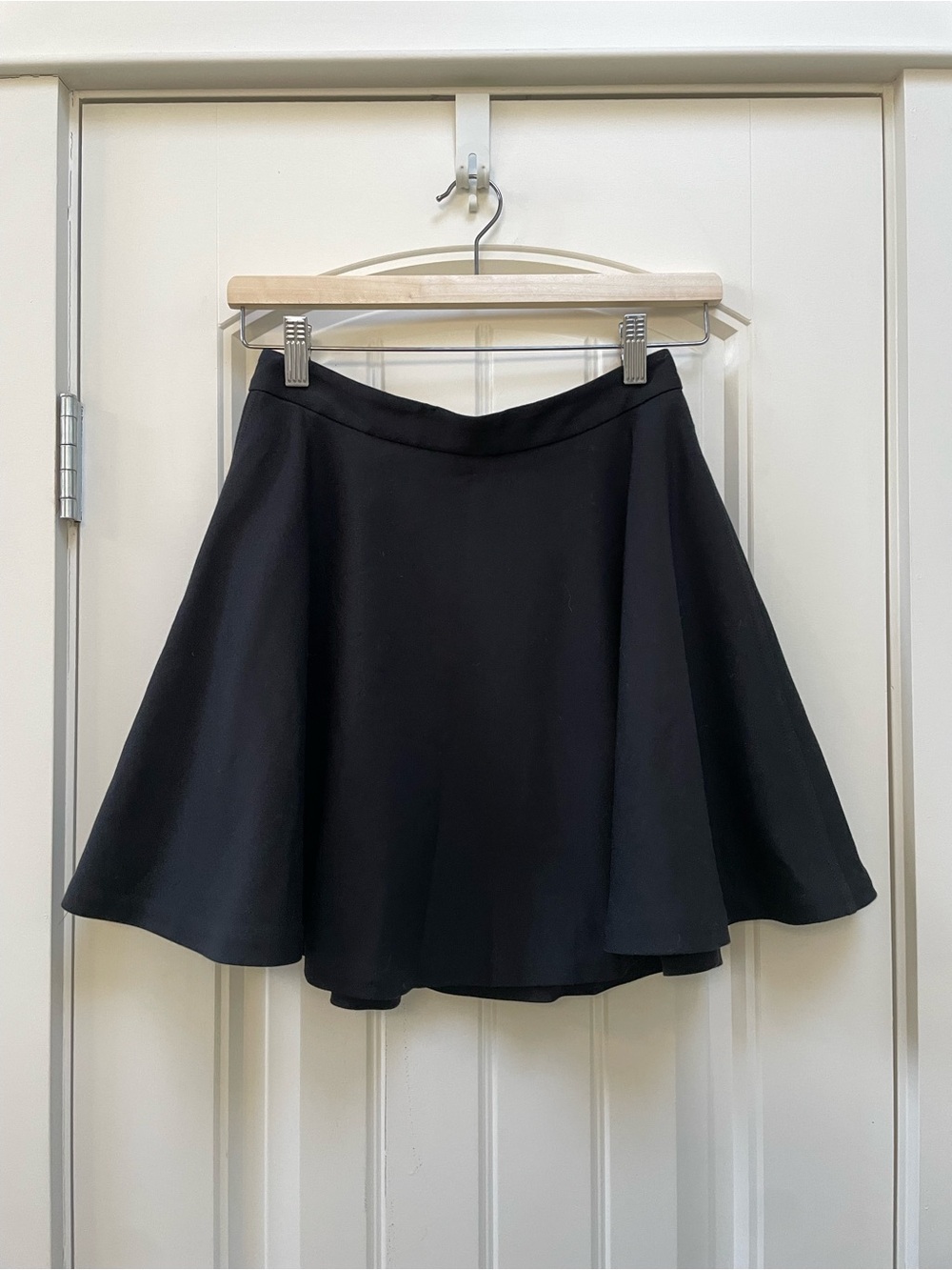 Alice + Olivia Black Flared Skater Skirt